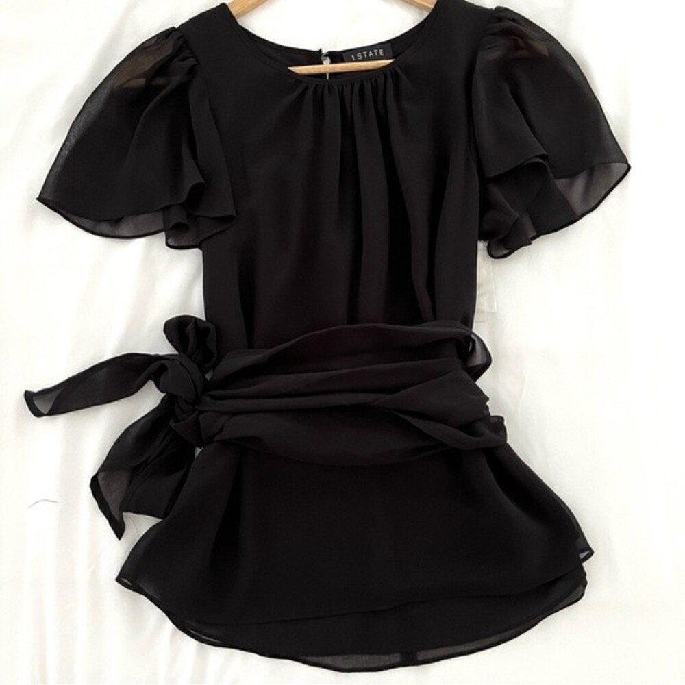 NWT 1. State Short Sleeve Black Tie Waist Blouse, Size XS